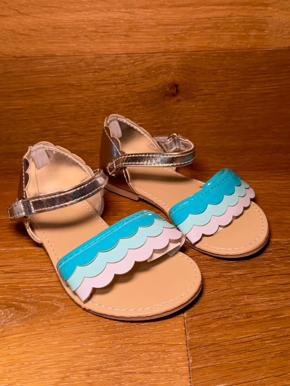 Gymboree Turquoise & Silver Scallop Strap Sandals
